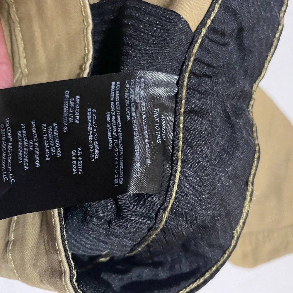 Volcom pre owned