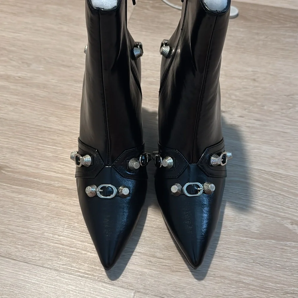 Jude Hardware Booties NEW 🏷️