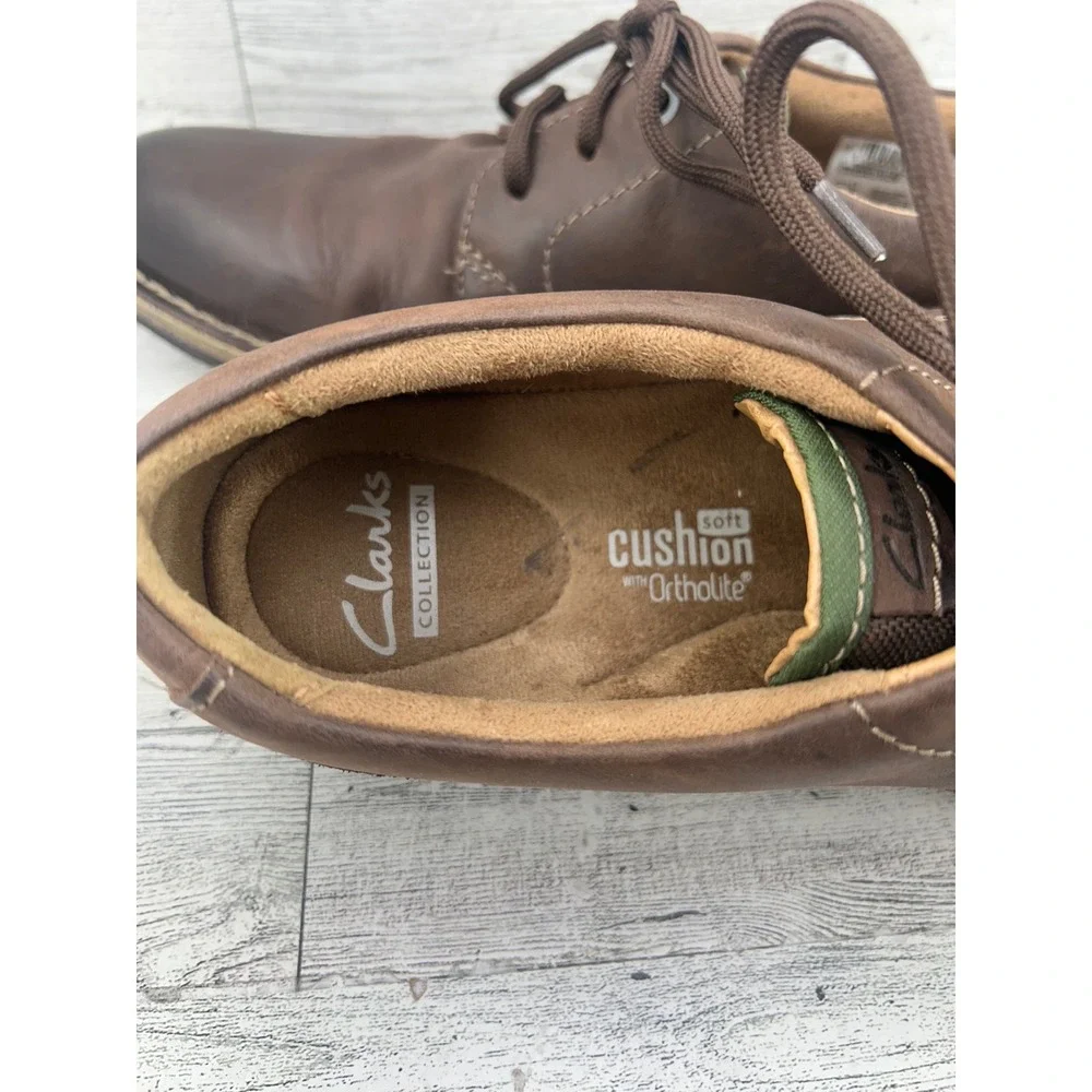 Clarks color plain business