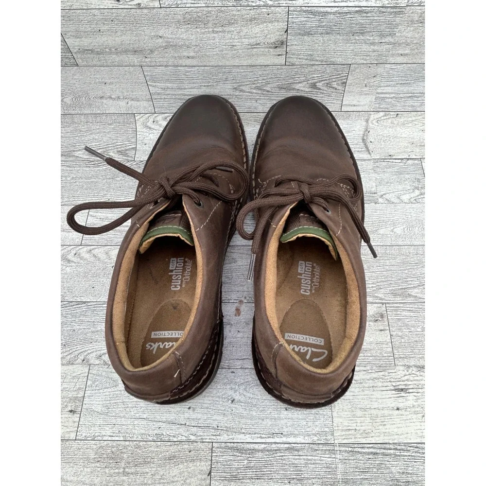 Clarks up casual