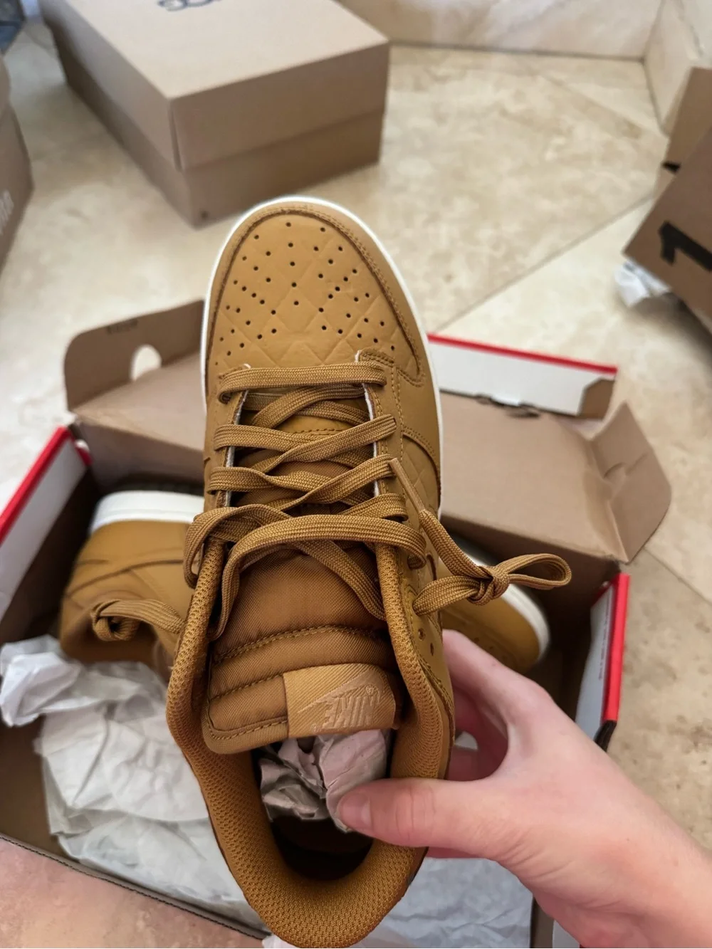 Nike women’s low