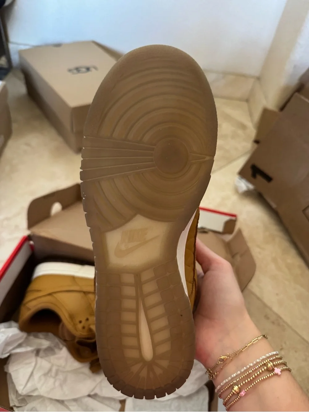 Nike women’s low