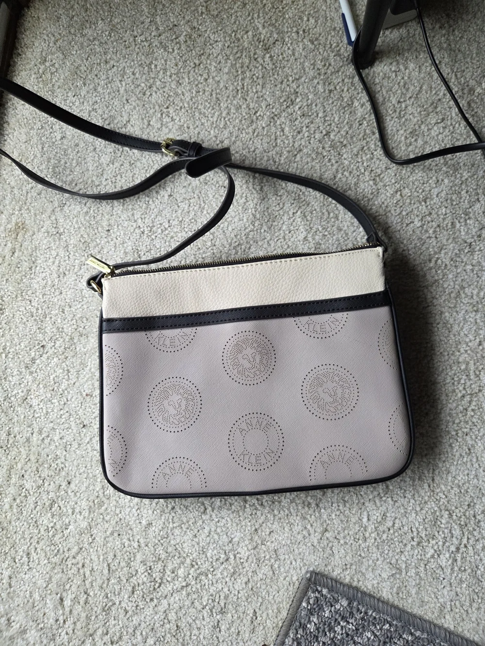 Anne Klein anne klein