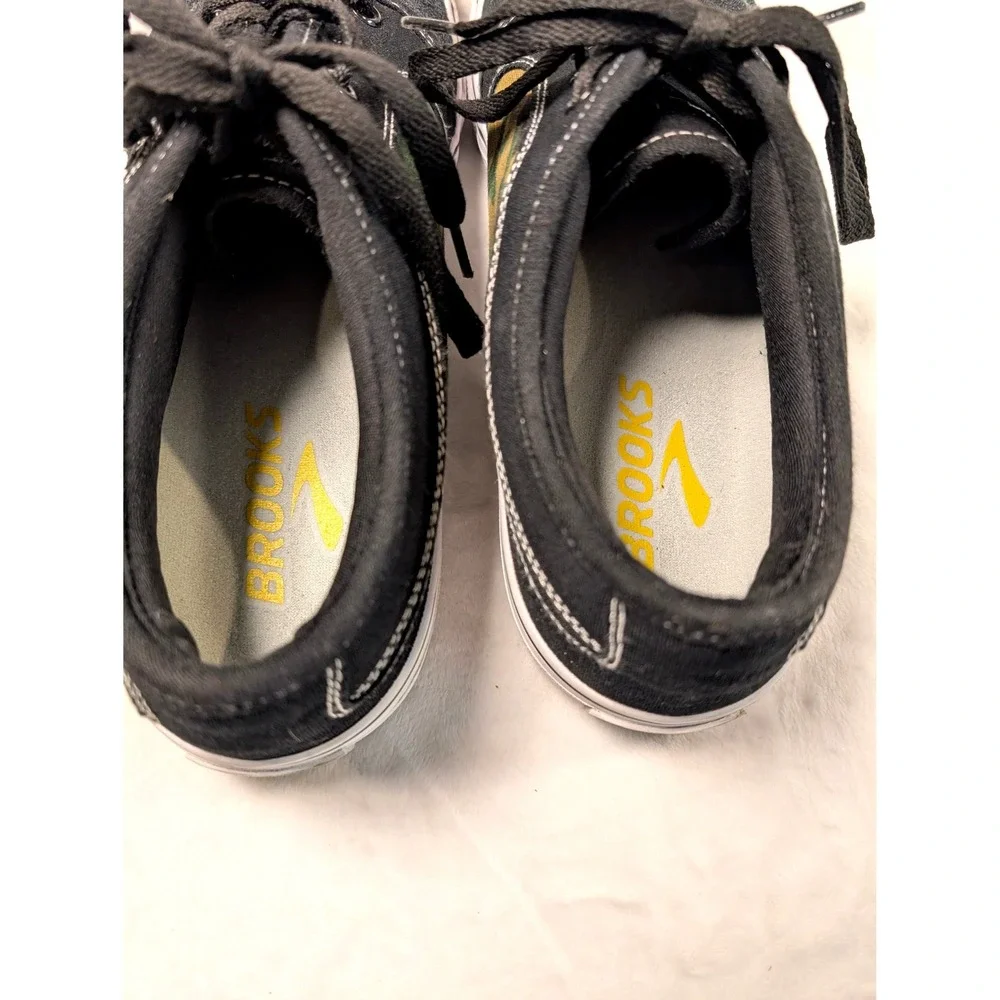 Maui and Sons soles excellent