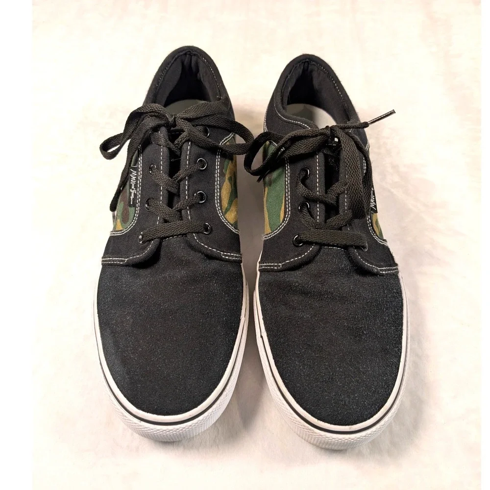 Maui and Sons Mens Camo Canvas Suede Low Top Skate Sneakers Black Green Size 12