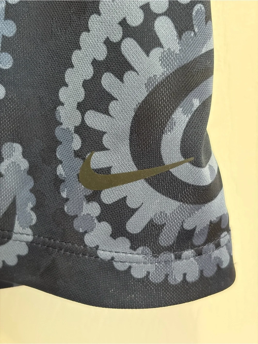 Nike sleeveless top