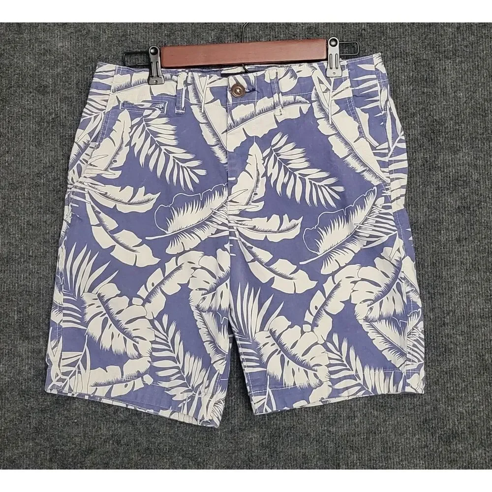 American Eagle Outfitters add fresh