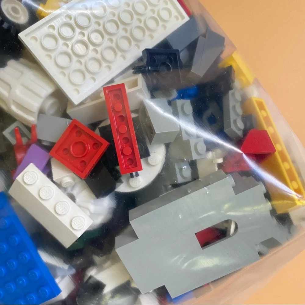 Lego legos pieces