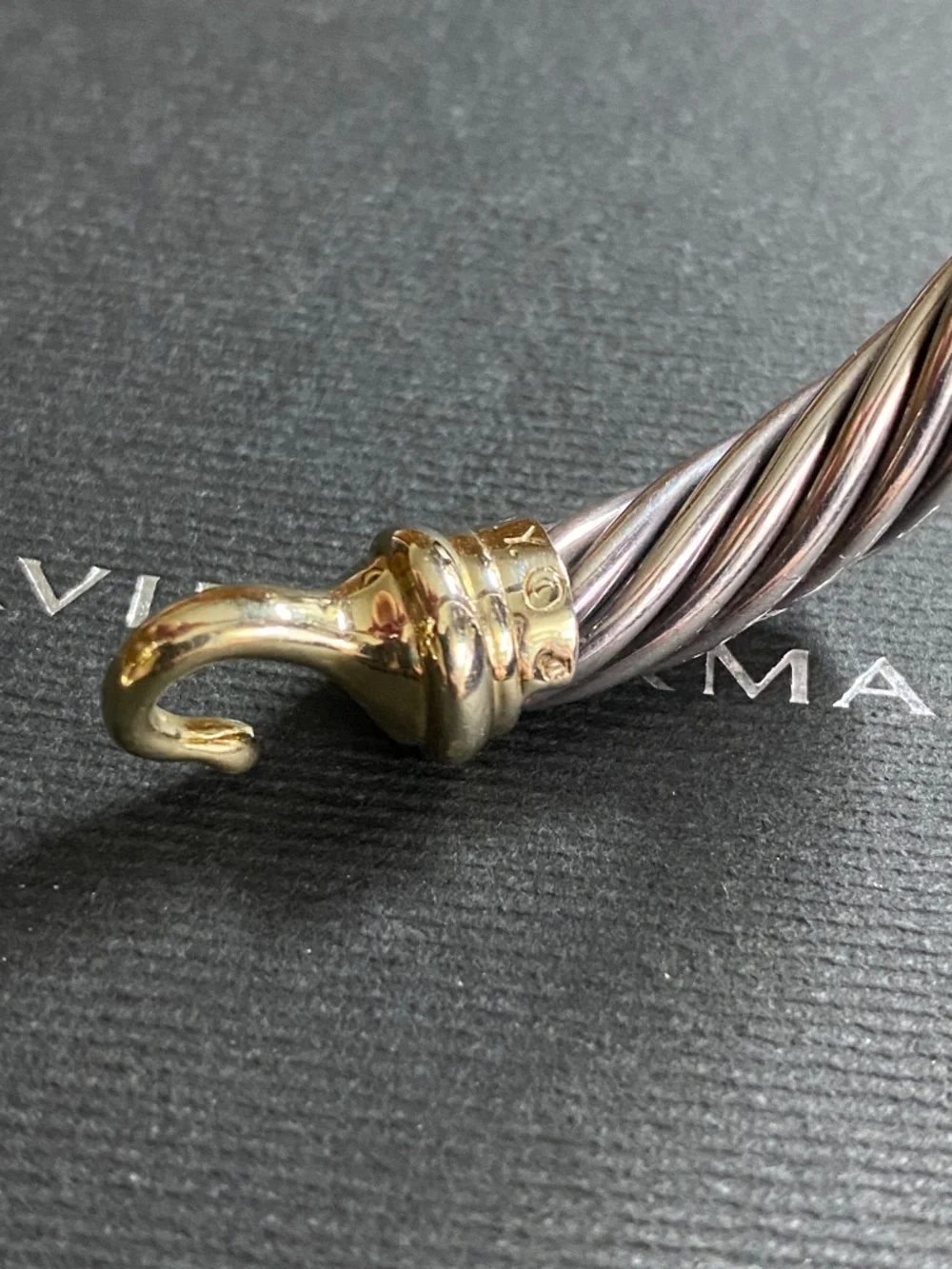 David Yurman Classic cable Buckle Bracelet 14K Gold Medium MSRP $2300