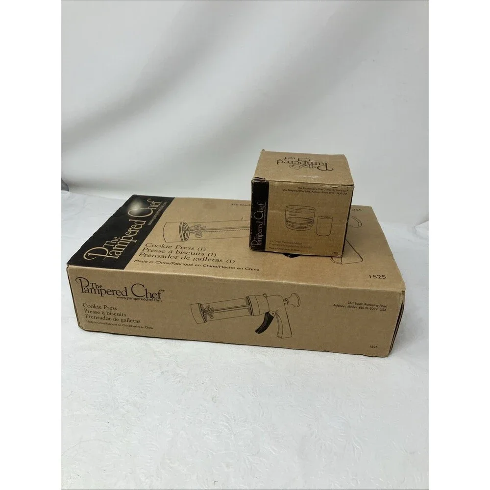 Pampered Chef preowned shown
