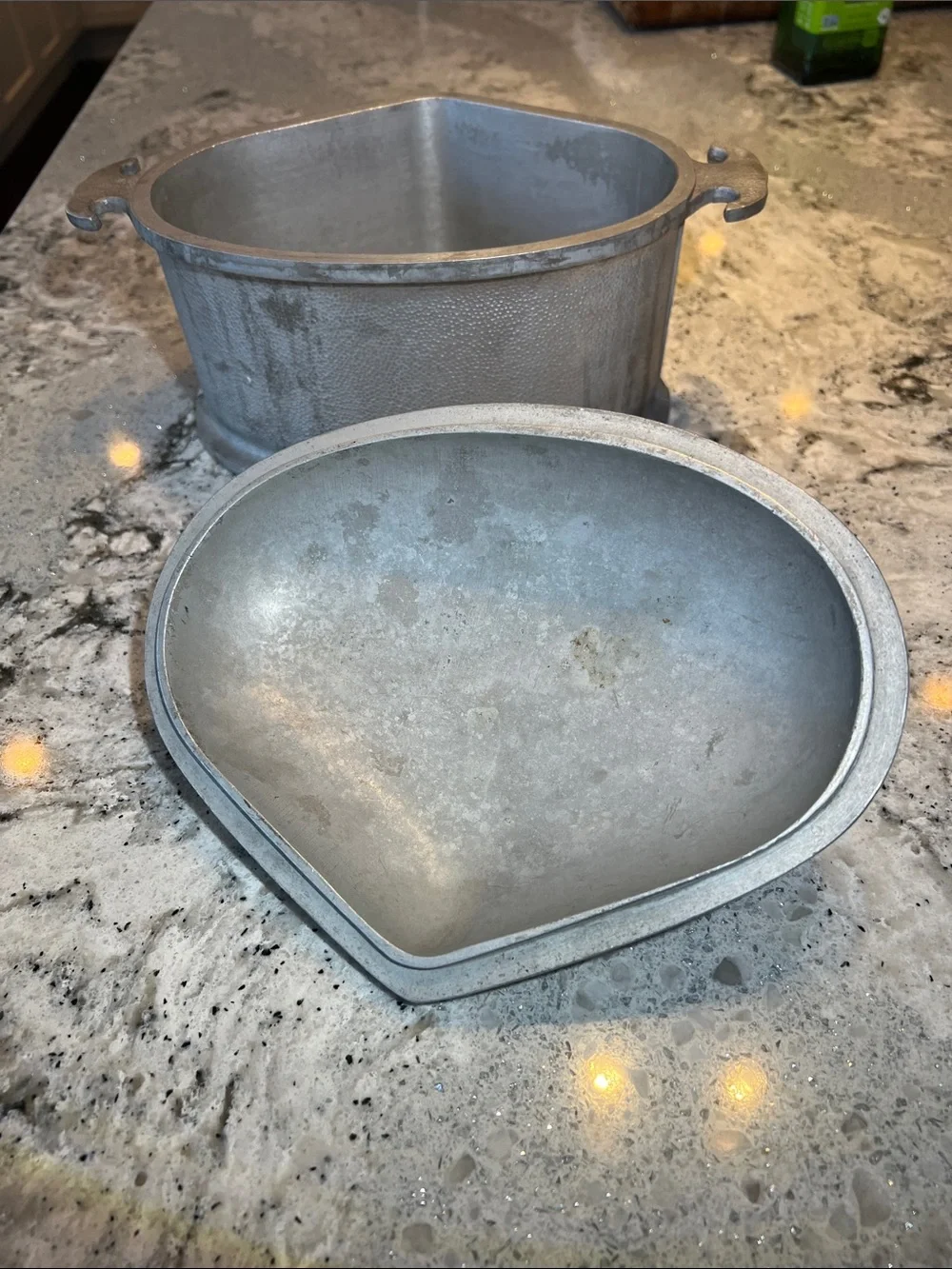 Vtg Guardian Service Cookware Triangle Heart Pot Casserole Pan w Metal Lid
