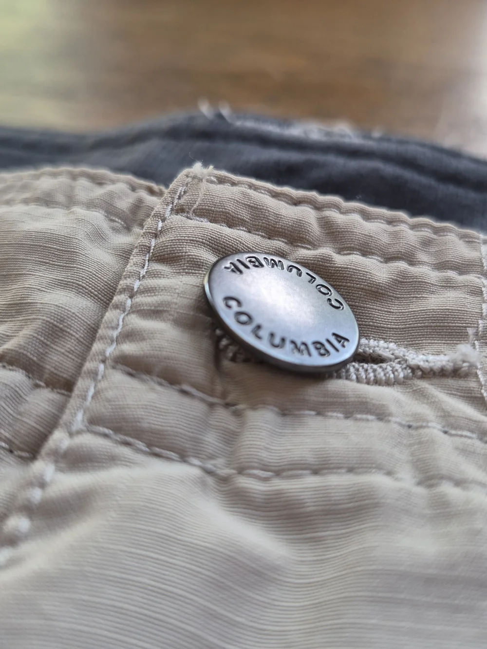 Columbia waist width