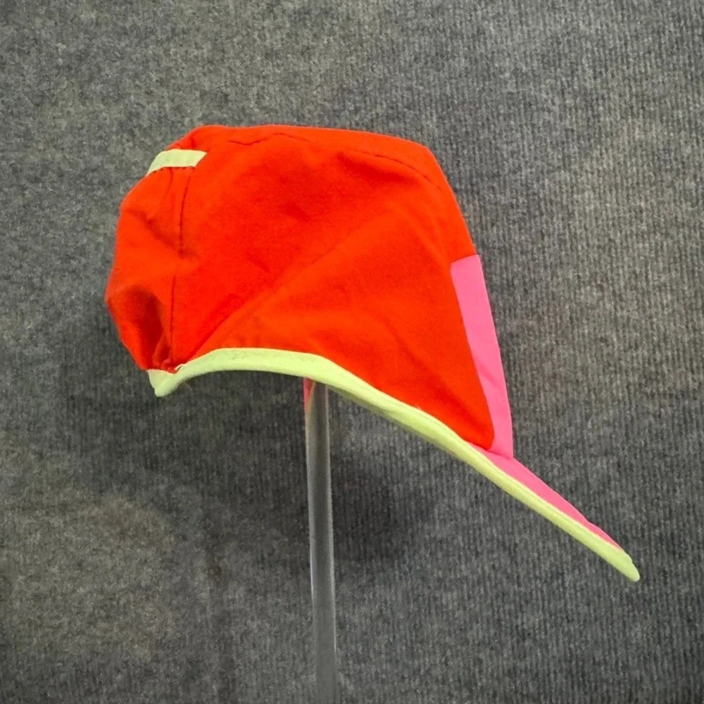 Brooks running hat