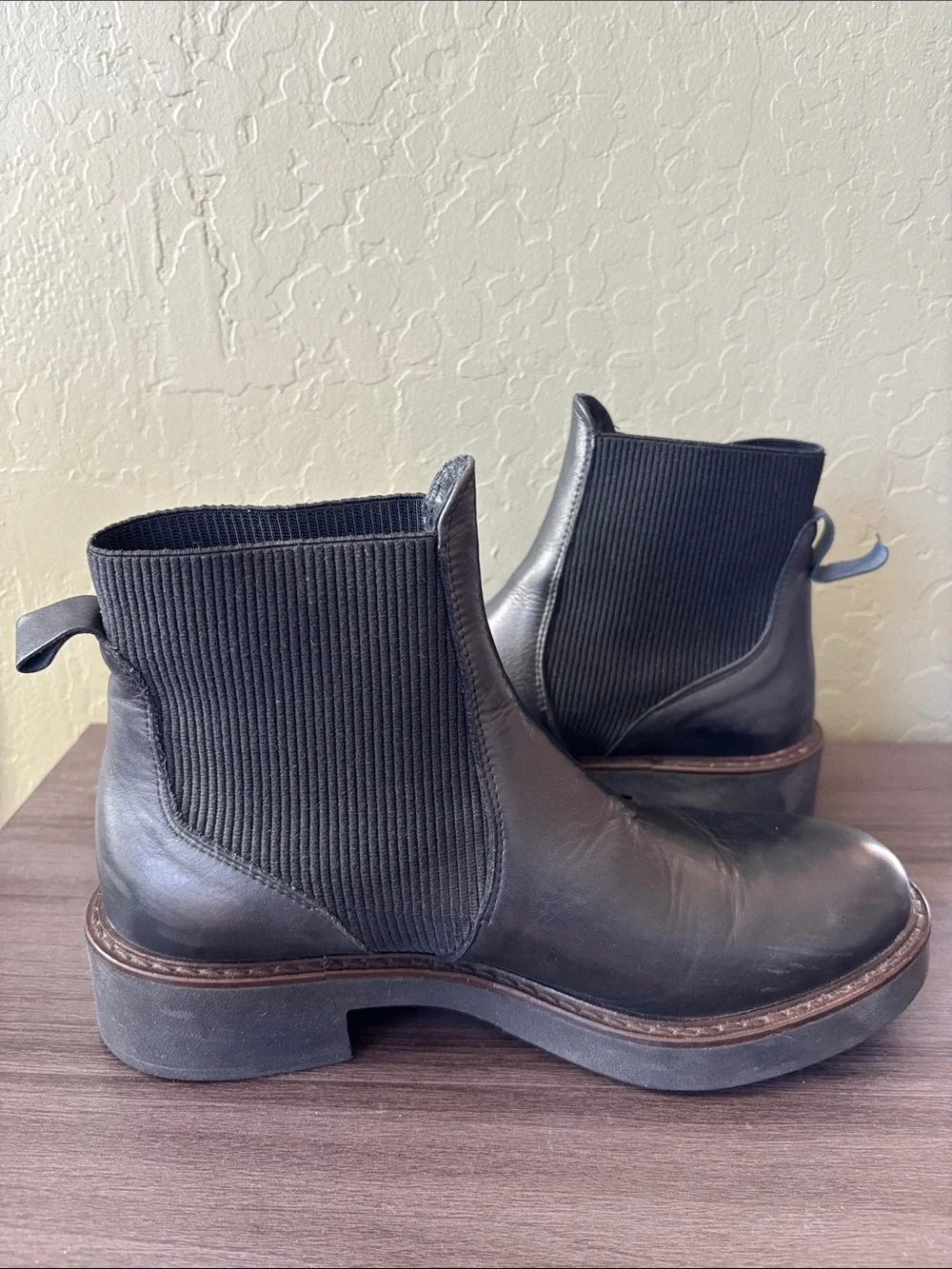 Emanuele Crasto Black Leather Chelsea Boots Made in Italy Size 39