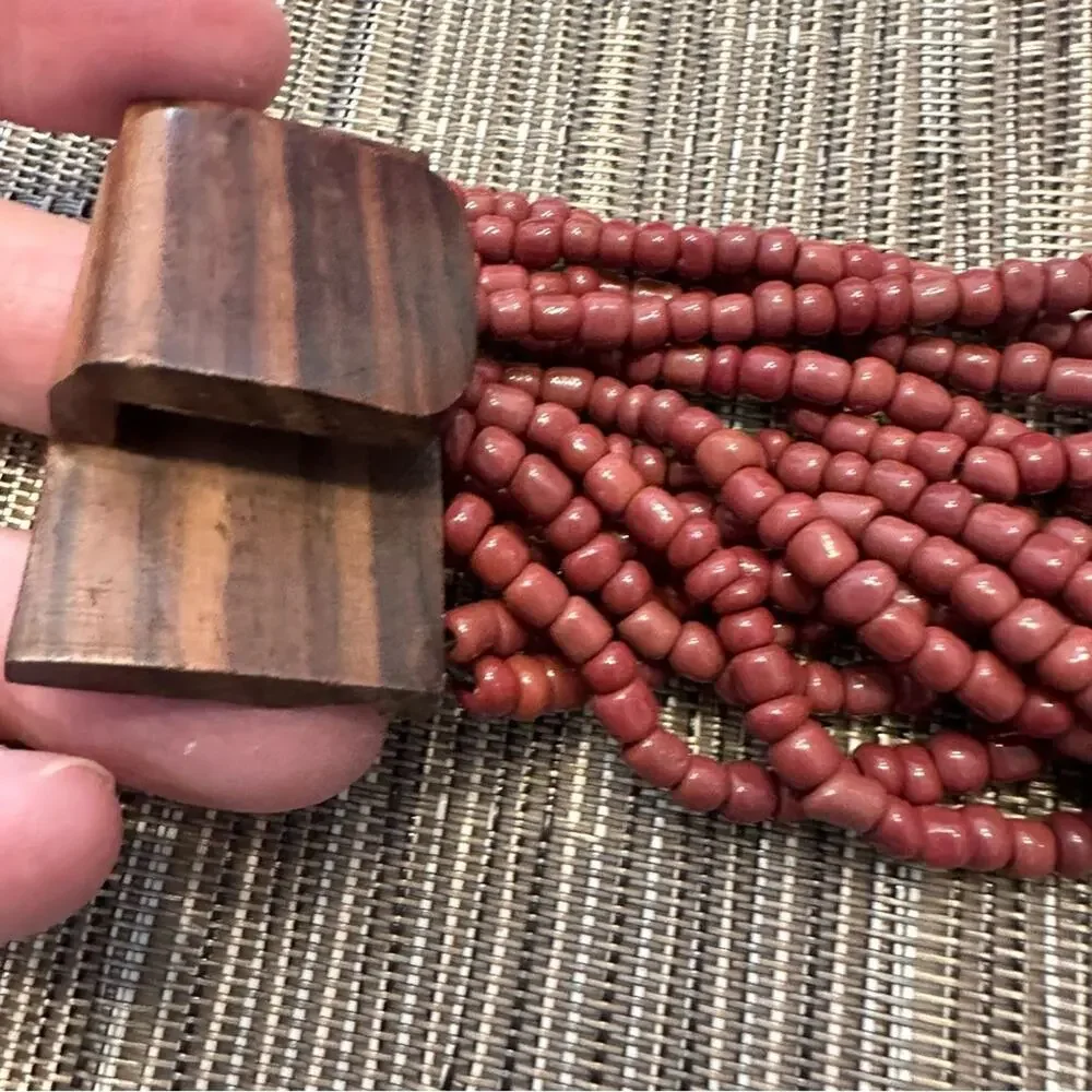 Bali maroon brown