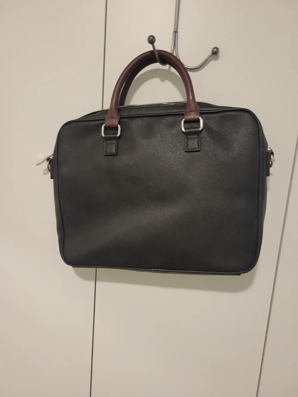 Zara refined black