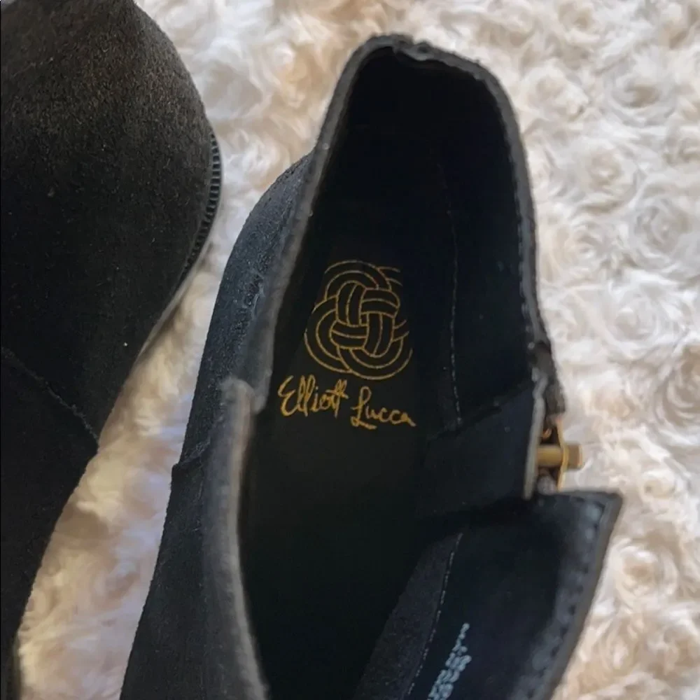 Elliott Lucca bought from