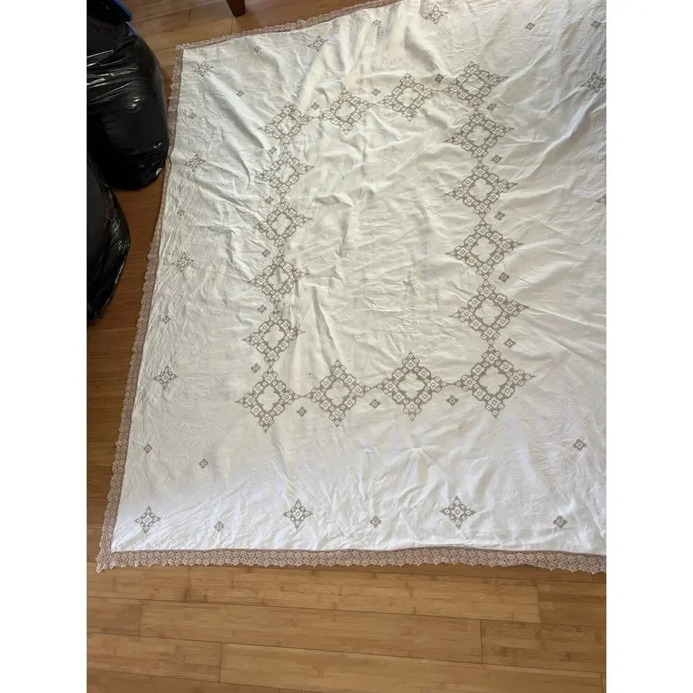 LinenTablecloth white embroidered delicate