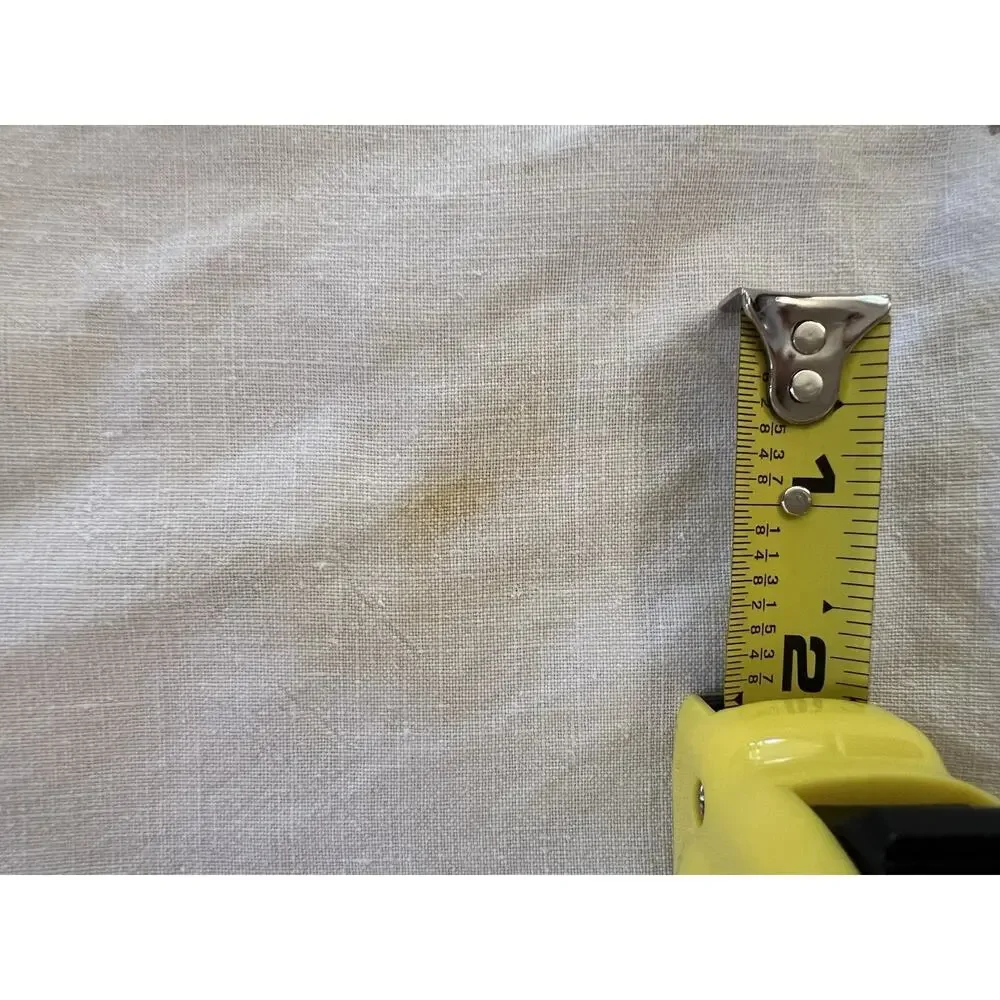 LinenTablecloth flawed picture please
