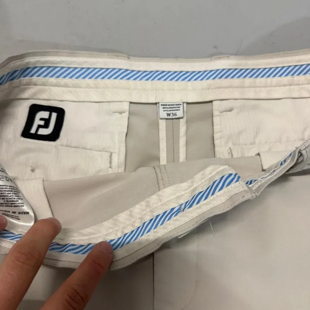 Footjoy Men's Cream and Tan Shorts