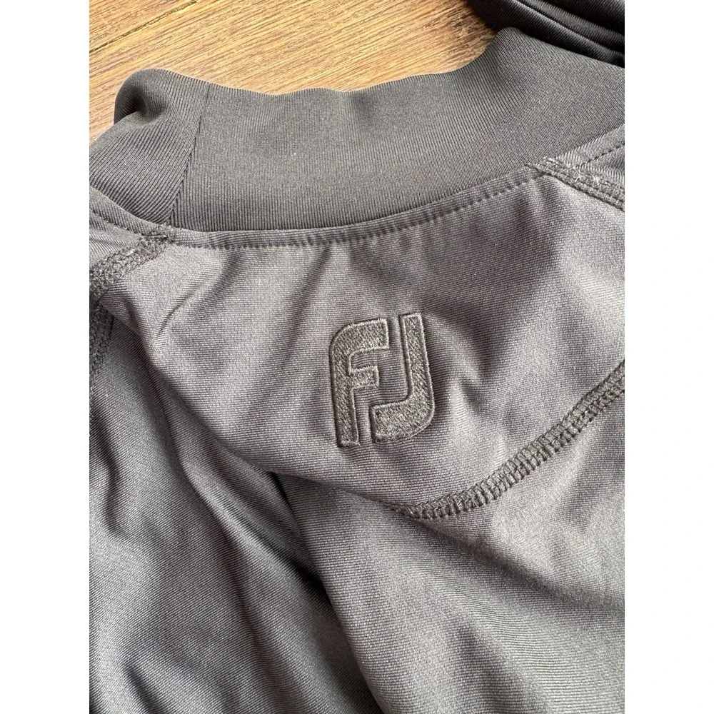 FootJoy men mock