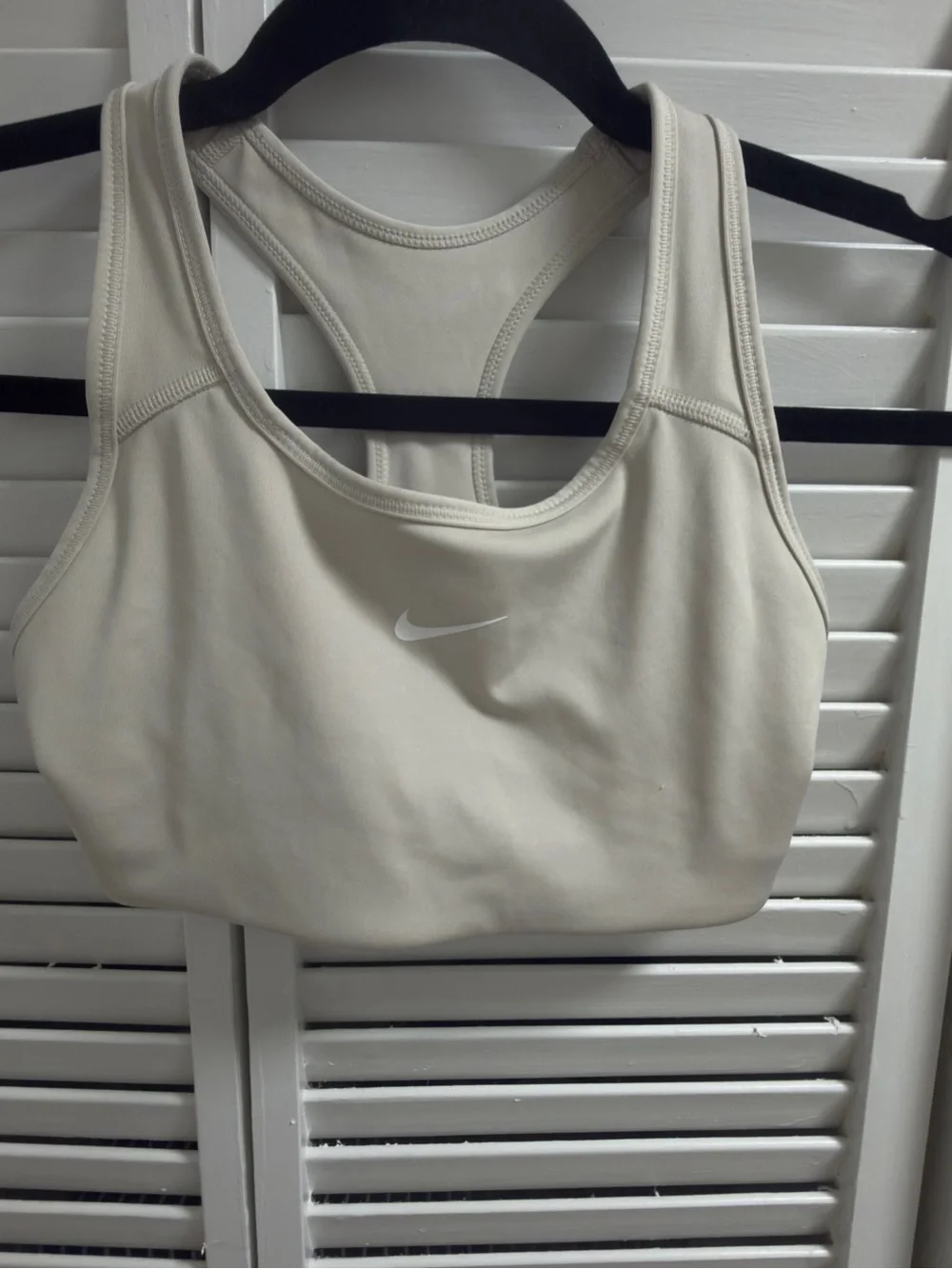 Nike stretchy crop