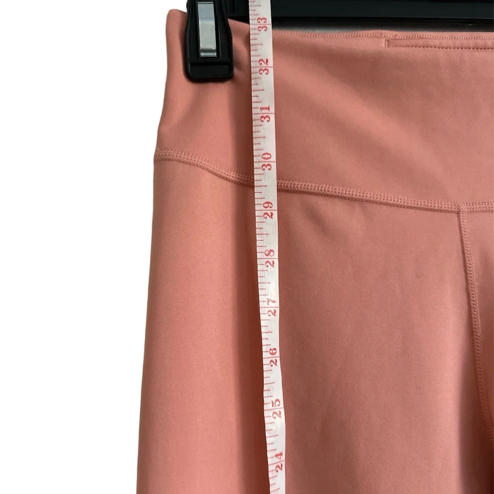 NIKE  peach Pink Dri Fit Tight Fit Performance Leggings Medium AJ8827-606 size M