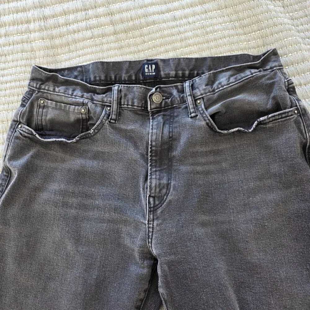 GAP pre owned