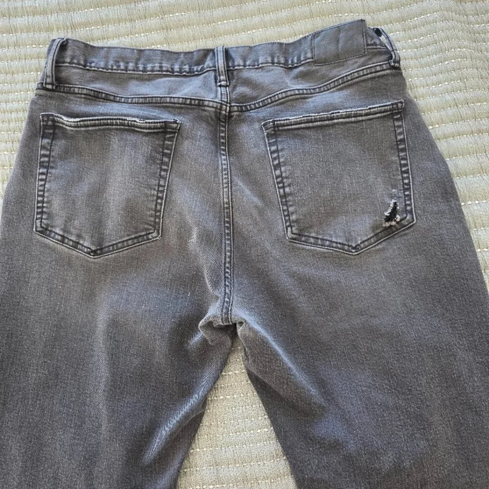 GAP pre owned