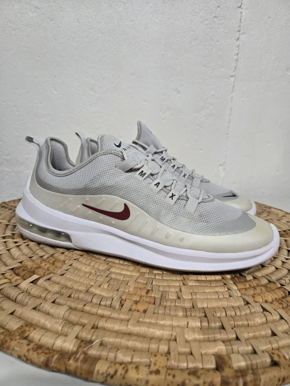Nike Air Max Axis White Sneakers
