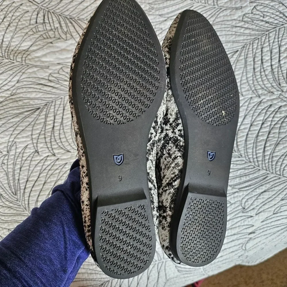Rothys excellent used