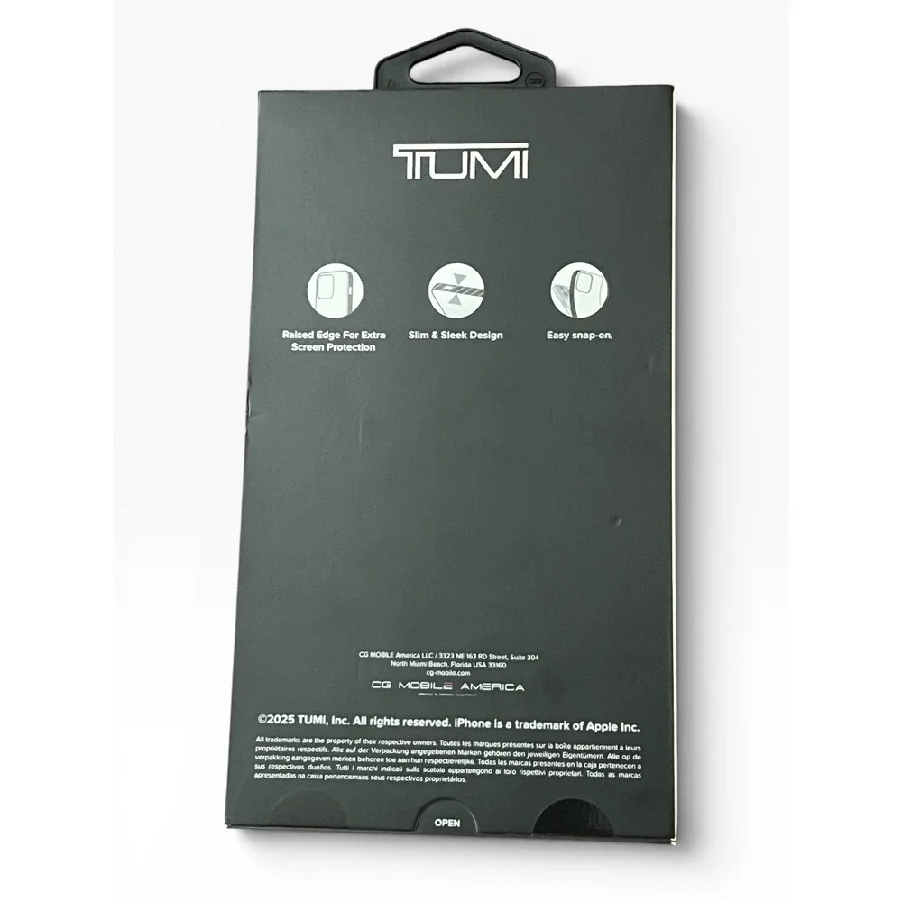 Tumi shell lines style