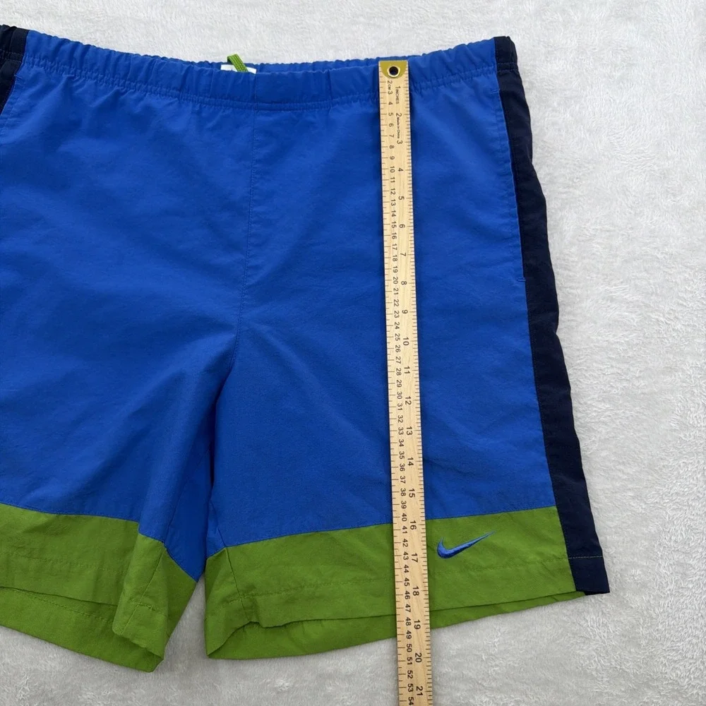 Nike fabric beach