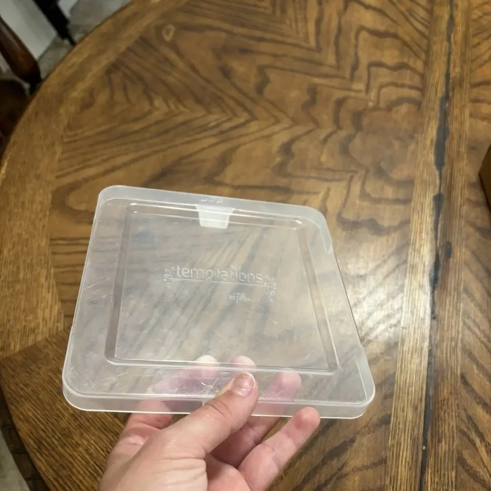 Temptations by Tara Plastic Replacement LID ONLY for Square Dish 6.5” Old World