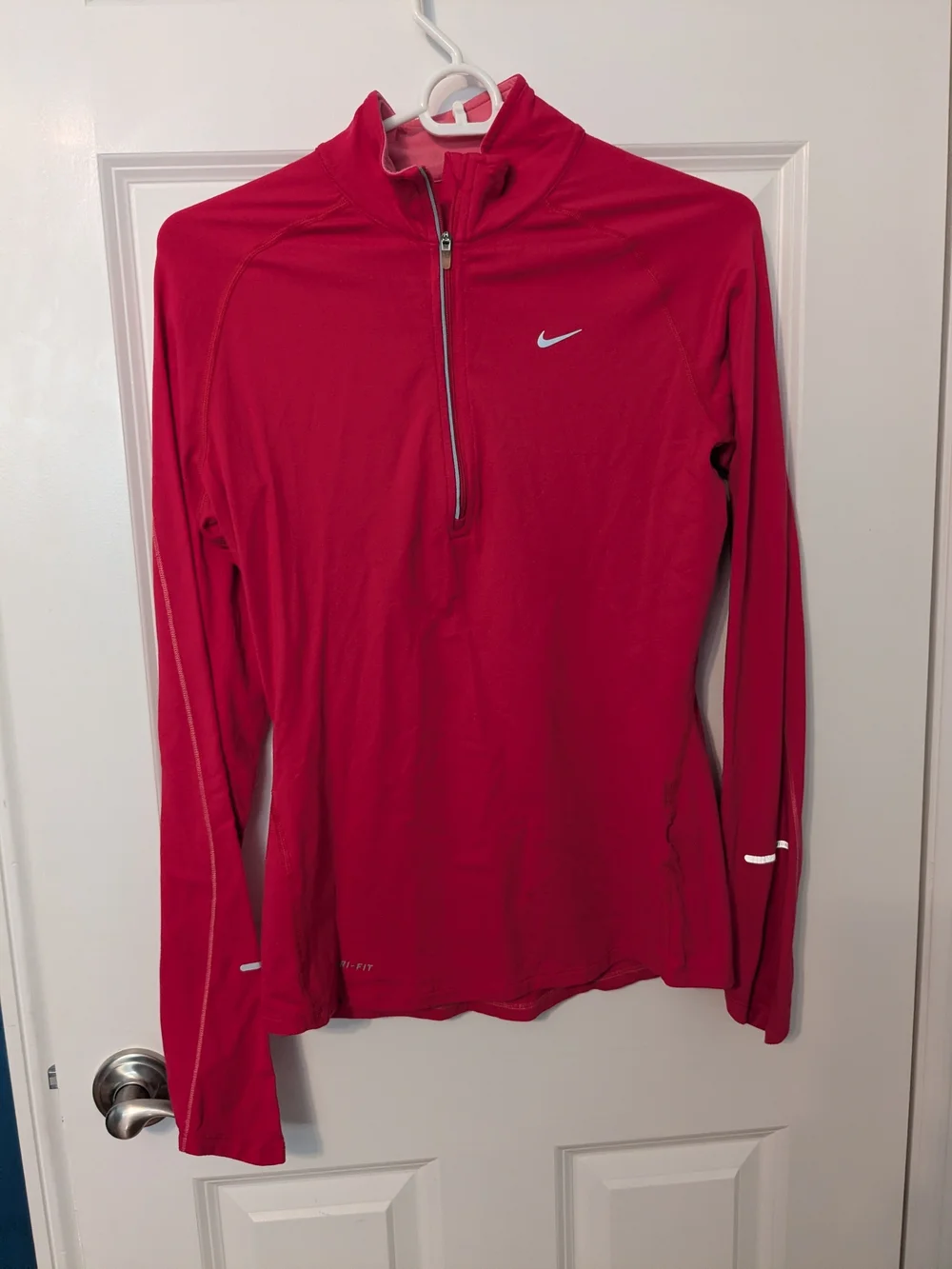 Nike Women’s Half-Zip Long Sleeve Athletic Top