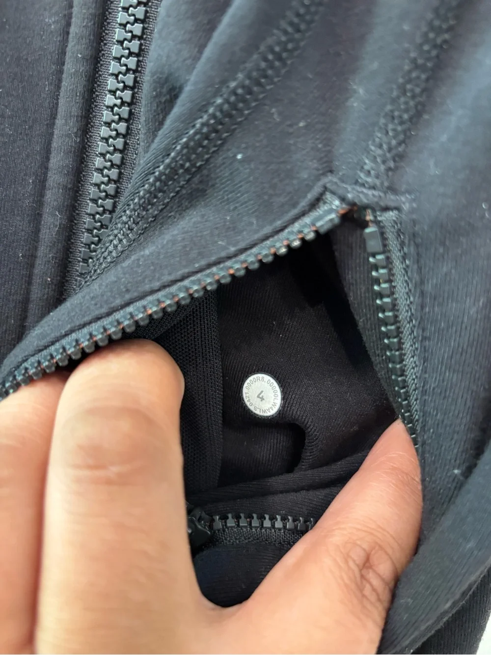 lululemon athletica form fitting