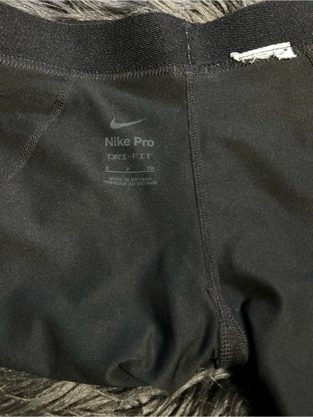 Nike Women's Pro 3