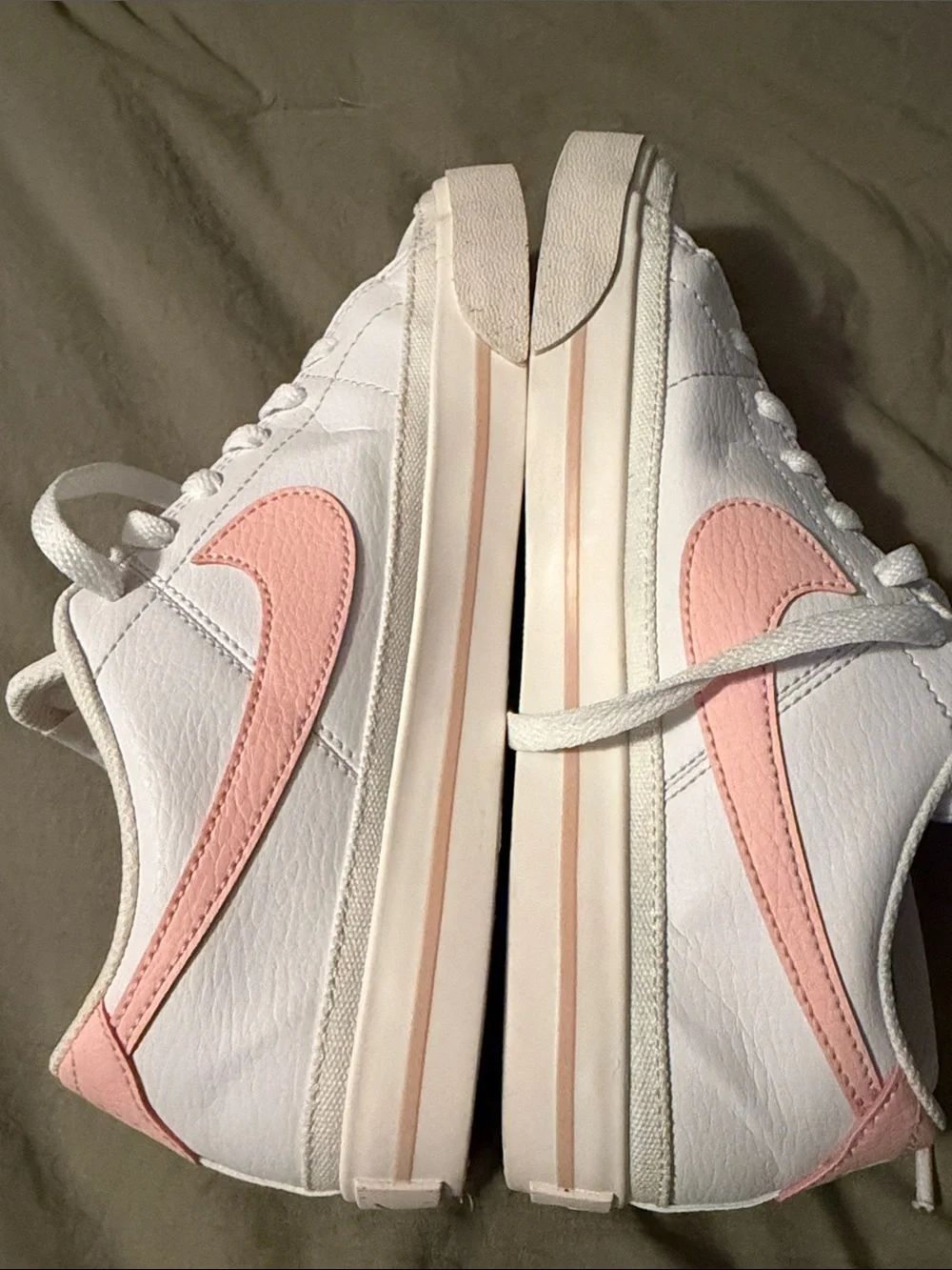 Nike low top