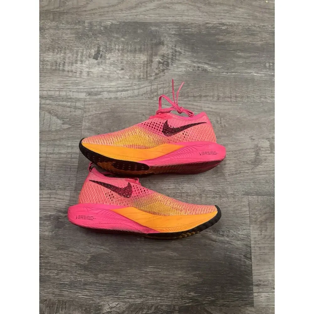 Nike hyper vaporfly size