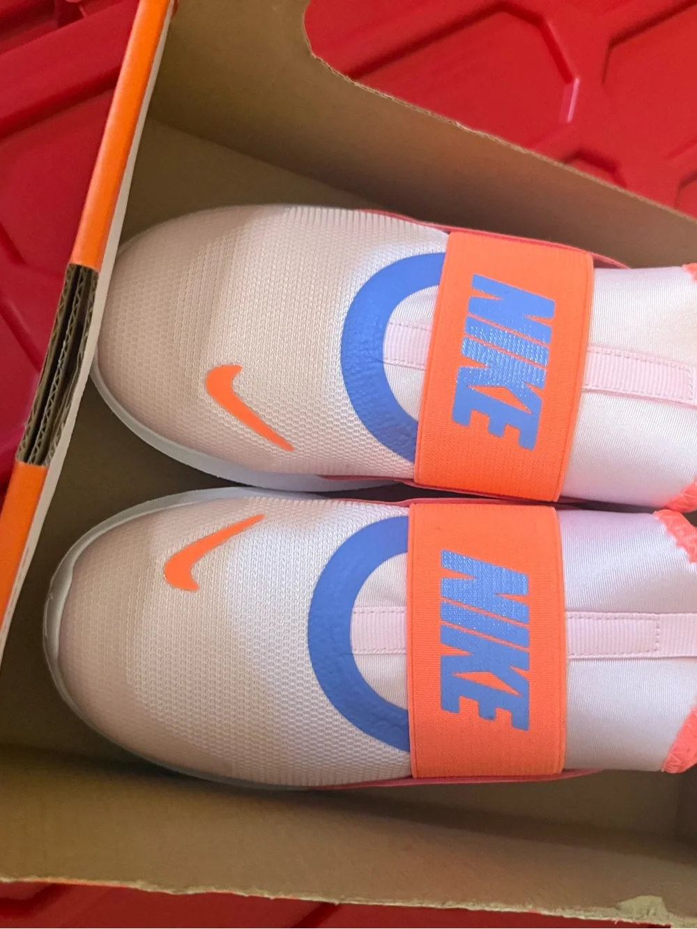 Nike easy slip