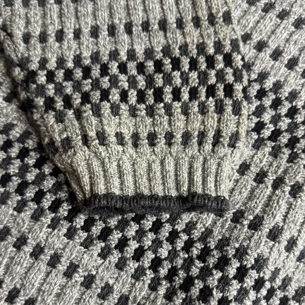 bill blass casual pattern stylish