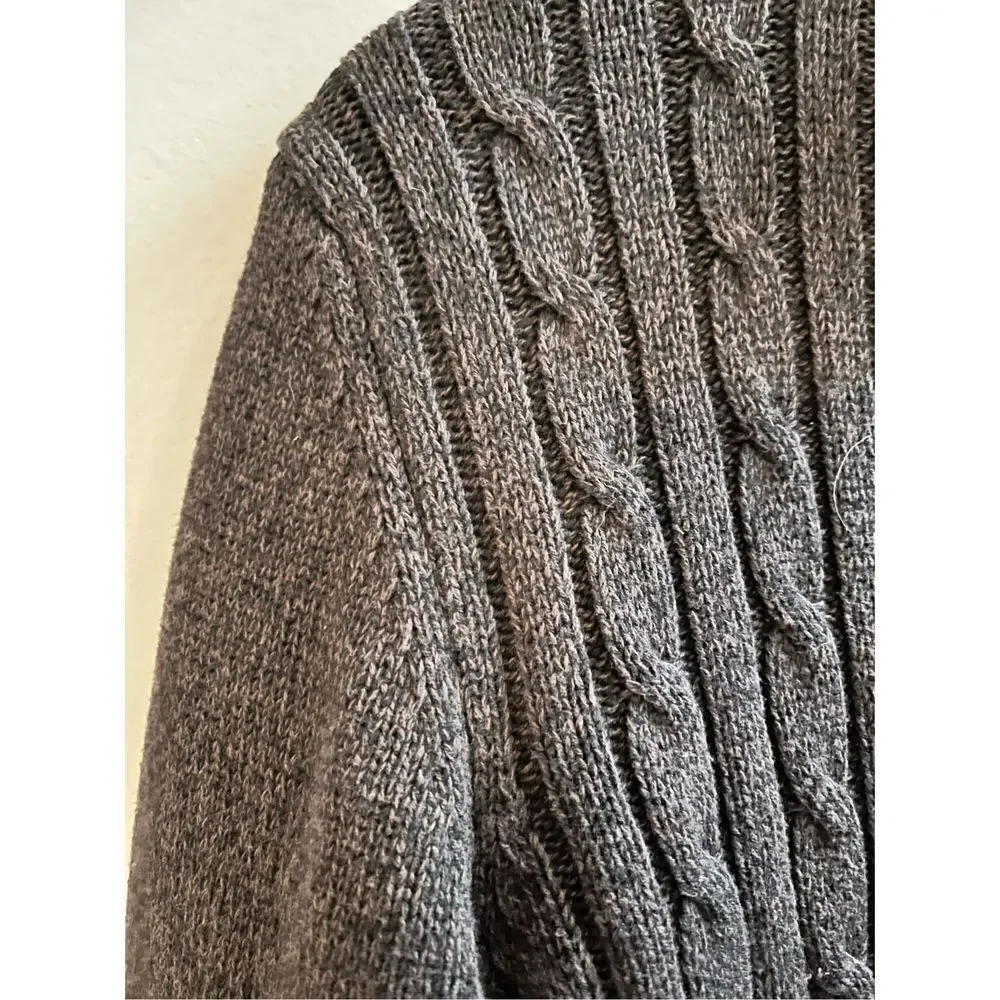 Boston Traders gorgeous sweater