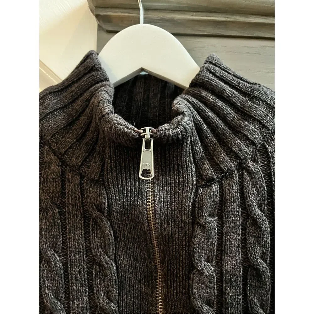 Boston Traders gorgeous sweater