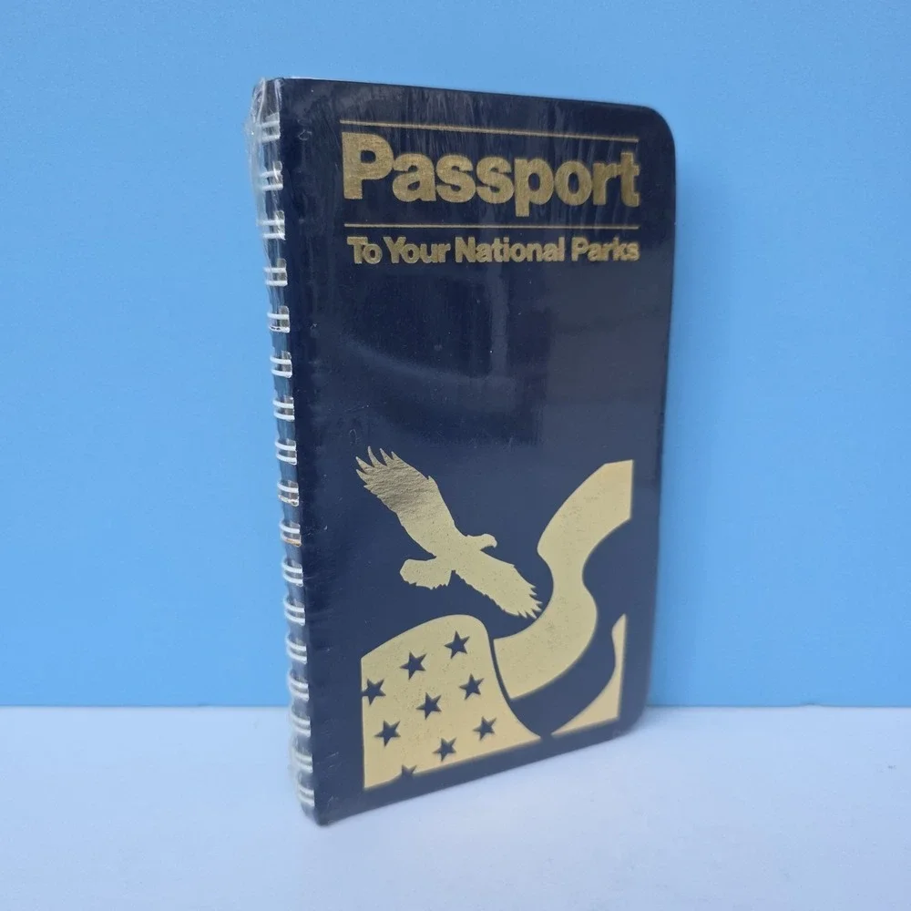 Passport To Your National Parks Classic Edition Blue Spiral NEW, 2000s VTG