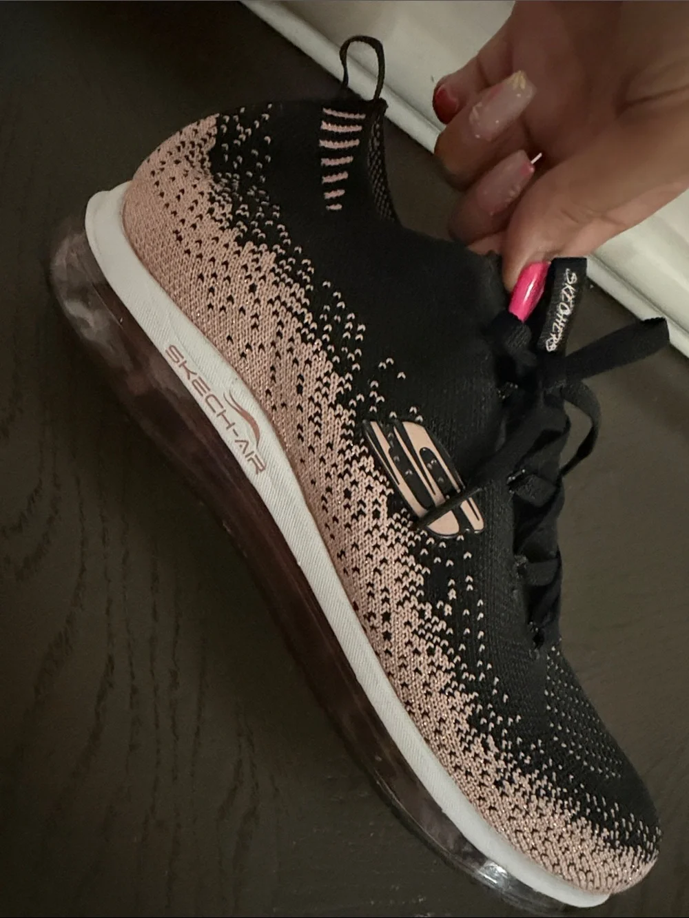 Skechers like new