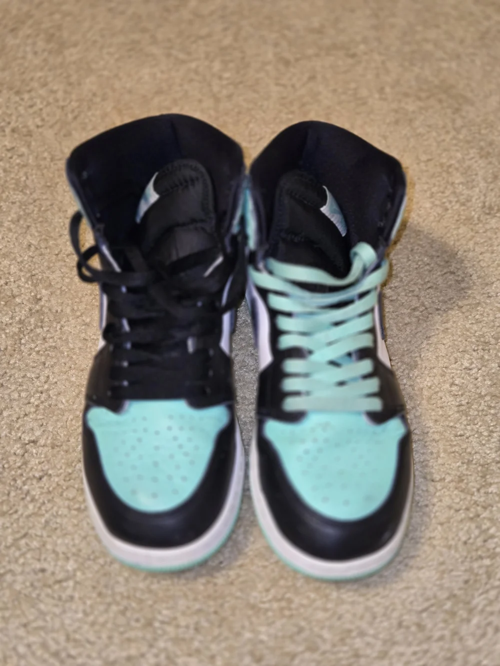 Jordan mint green