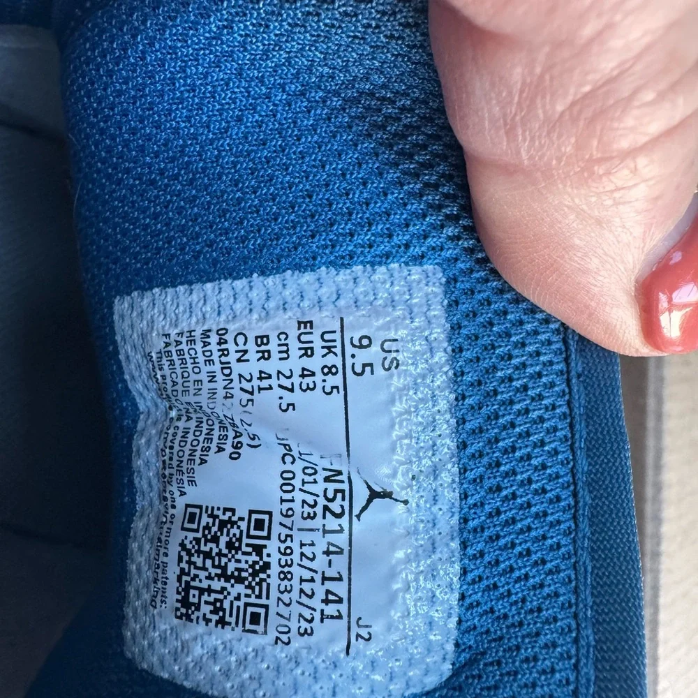 Nike significant creasing