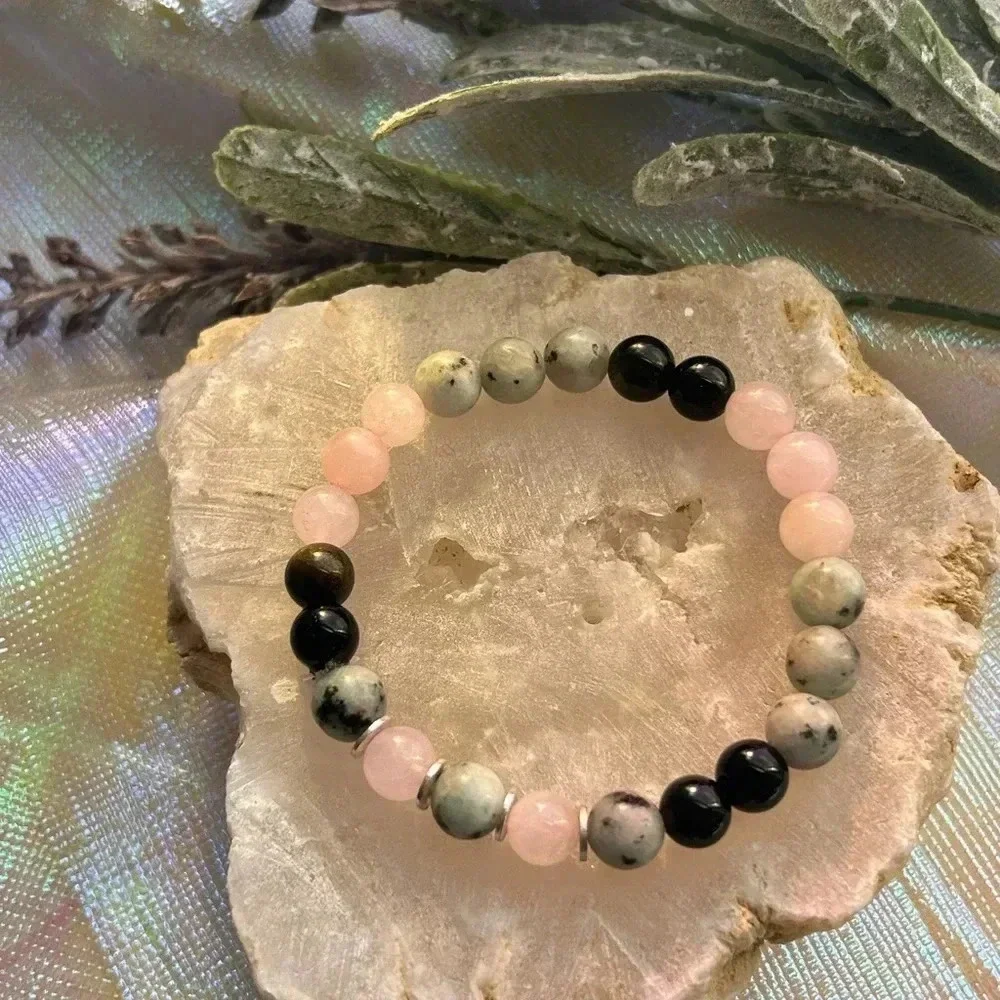 💖💚Handmade Kiwi Jasper + black obsidian + rose quartz 🥝 bracelet