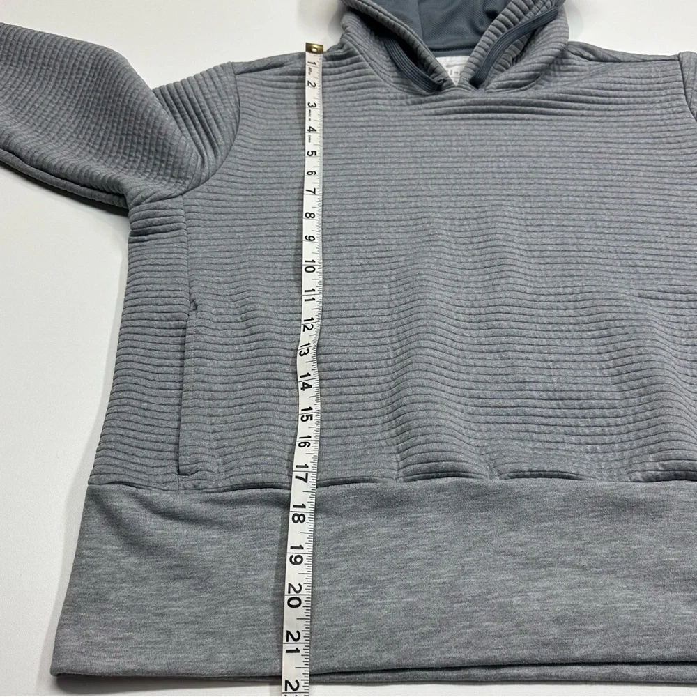 Nike 100% shown
