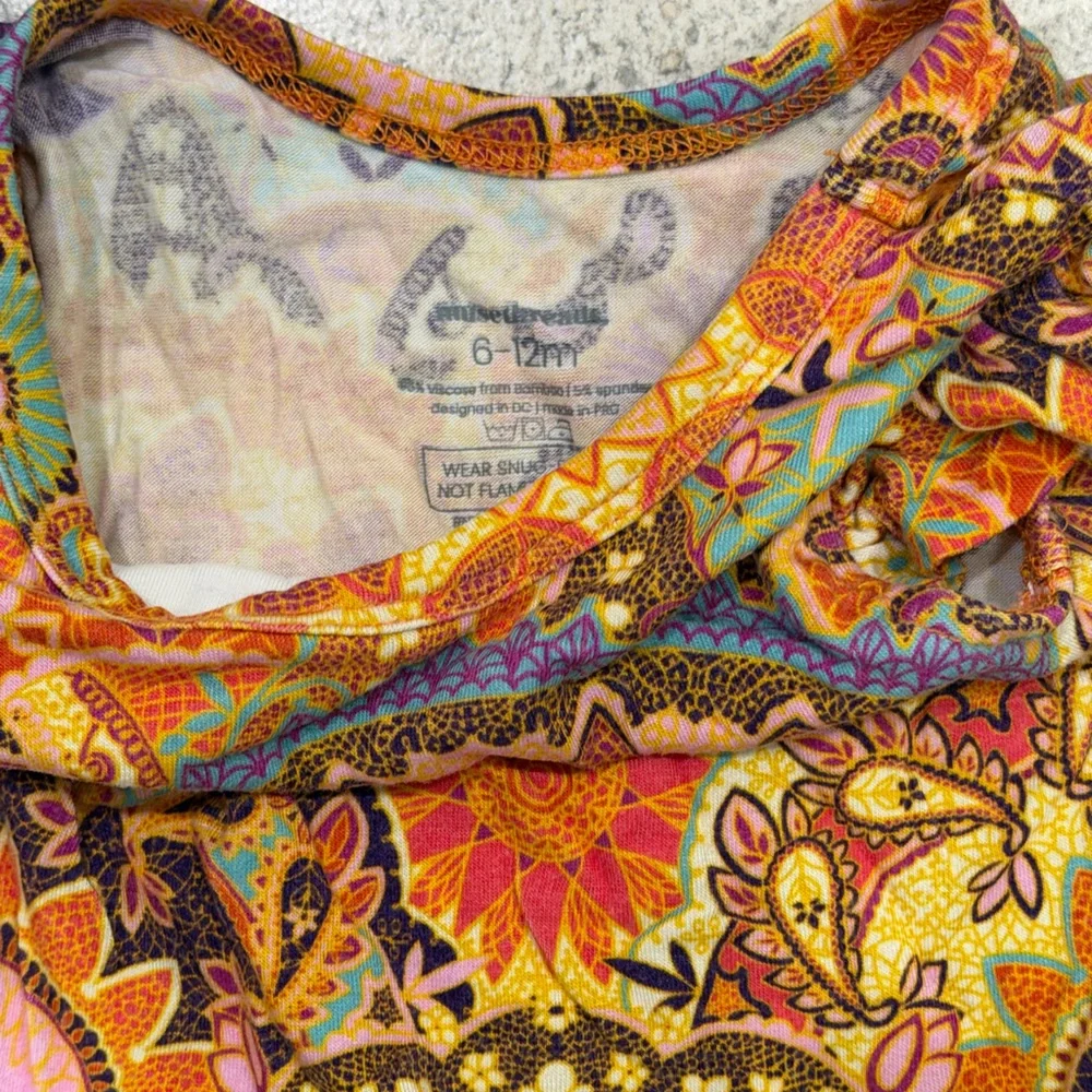 Muse Threads adorable twirl